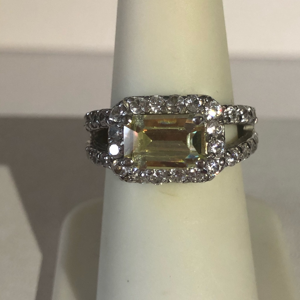 Yellow White Diamond Simulate Sterling Ring 29$